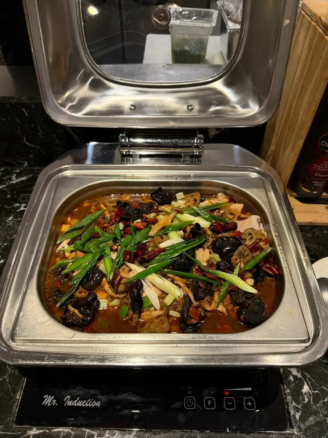 高端實績