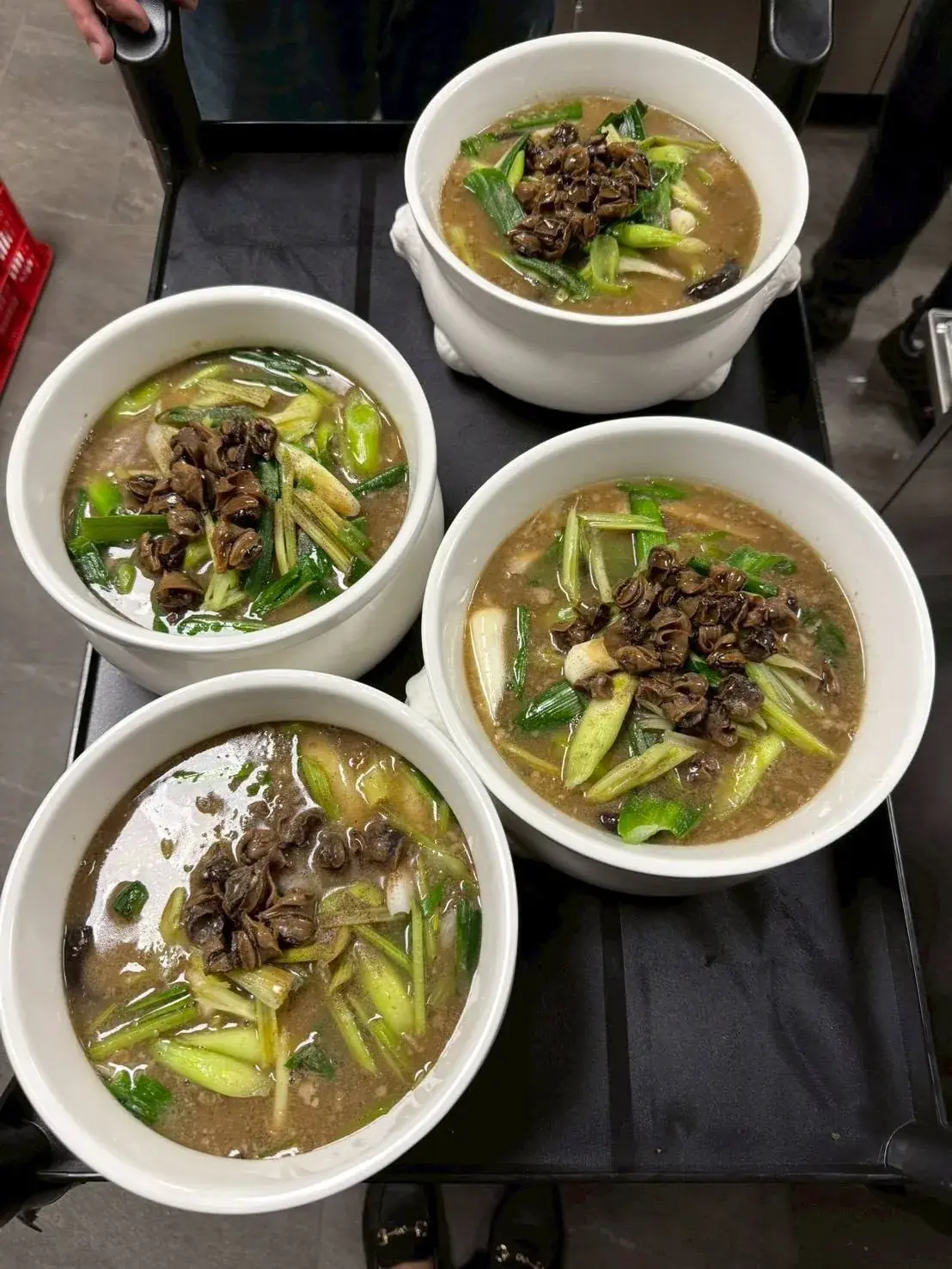 螺肉蒜頭雞湯