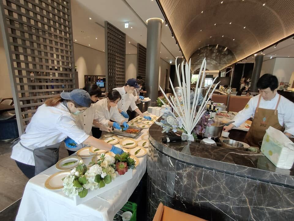主廚團隊出餐實境